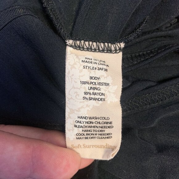 Soft Surroundings Navy & Multicolored Print Shift Dress w/Slip, Size Medium - Picture 7 of 7